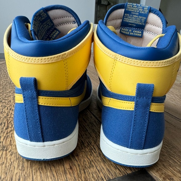 NIKE | Air Jordan 1 Retro AJKO Laney True Blue-Topaz Gold *NEW* (size 9.5) - Picture 6 of 11